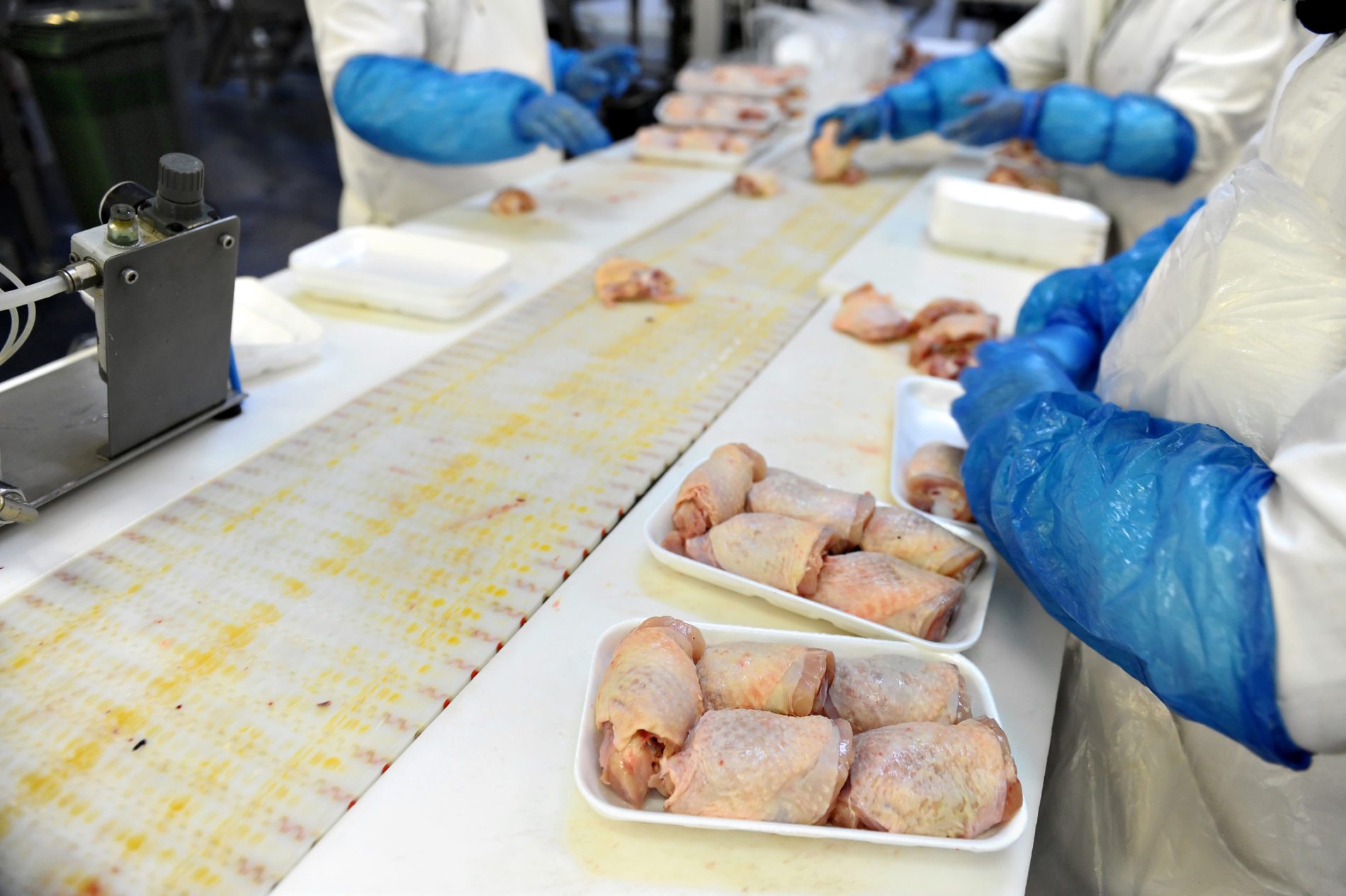Virus exposes issues in meatpacking industry